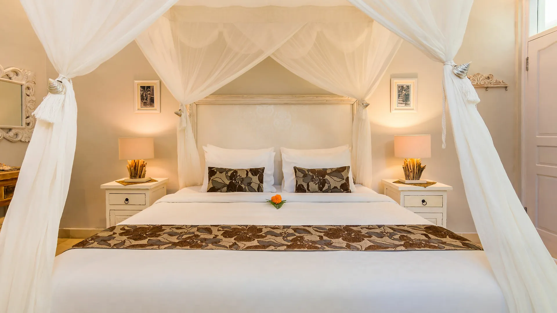 Alfan Villa Seminyak  Indonesia