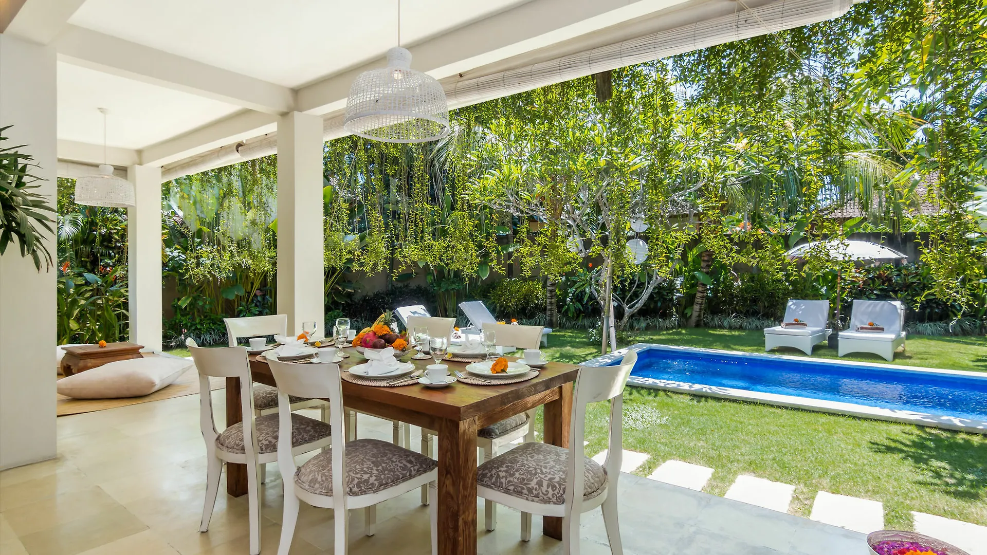 Alfan Villa Seminyak  Indonesia